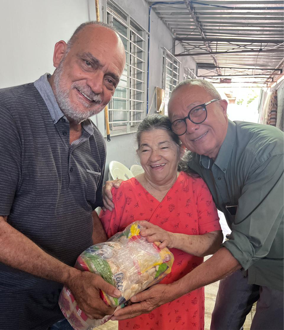Read more about the article Campanha de Dia das Mães da Acomac-PE: Solidariedade que Transforma Doações em Sorrisos